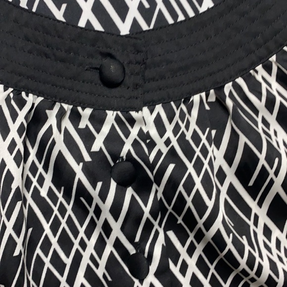 Silky feel top - Picture 3 of 3